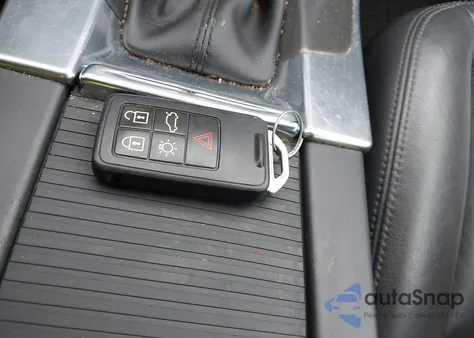 2015 Volvo V60 T5 Premier из США, поврежденный, VIN YV140MEK6F1254215